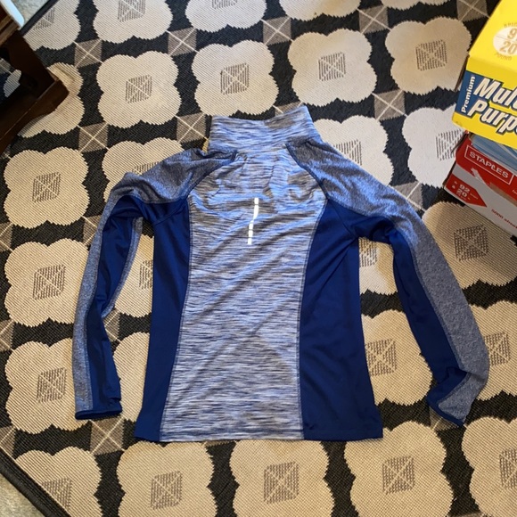Blue and grey 1/4 zip - Picture 2 of 4